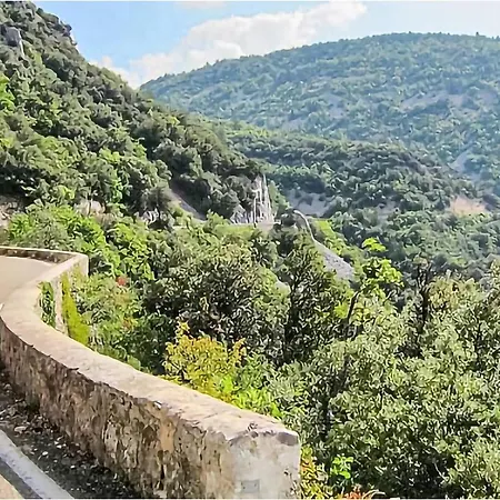 2 Bedroom Beautiful In *