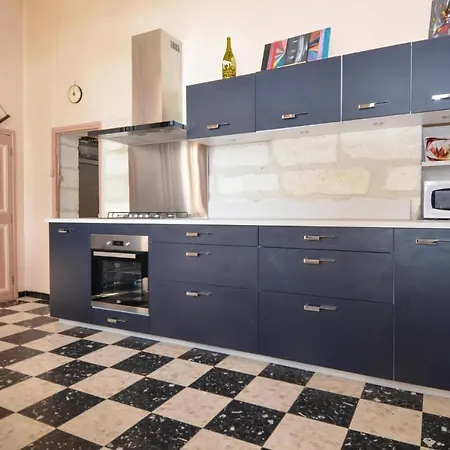 Holiday home 2 Bedroom Beautiful In